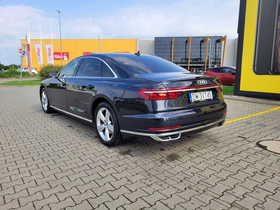 Audi A8 Long, wynajem długoterminowy samochodów, wypożyczalnia aut