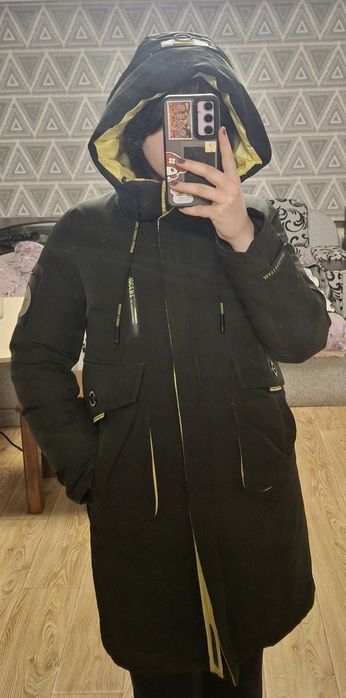 Зимова тепла куртка