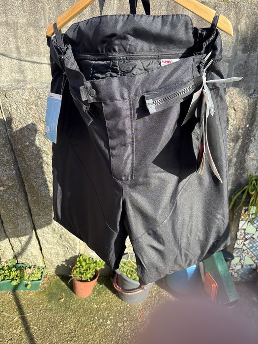 Vendo calça de mota para chuva e frio