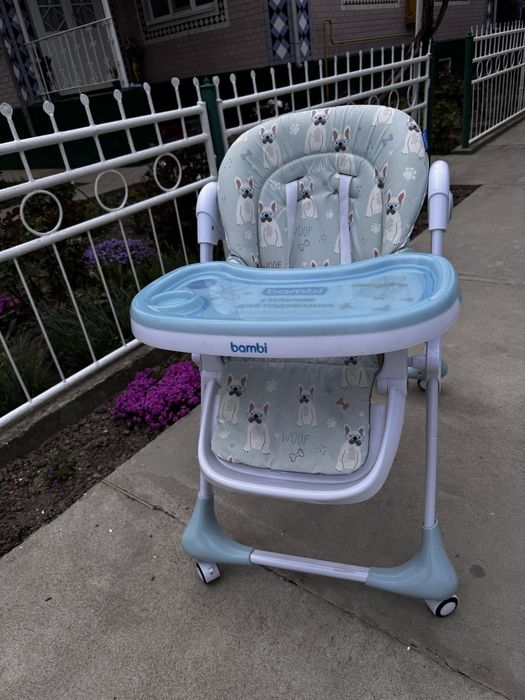 Продам стільчик для годування