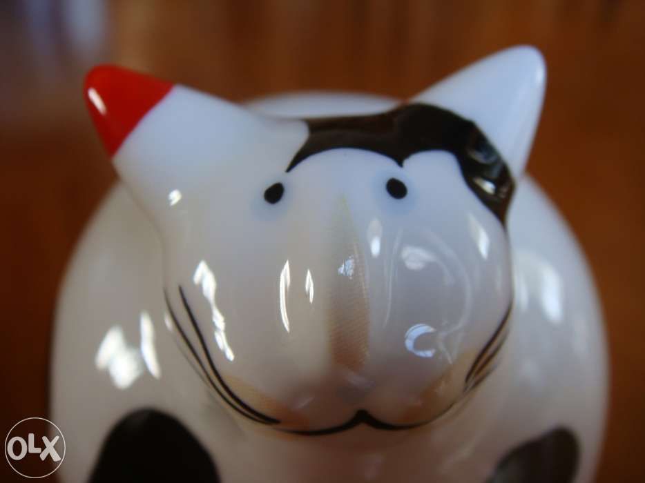 Gato de porcelana da Villeroy & Boch, serie Animal Park