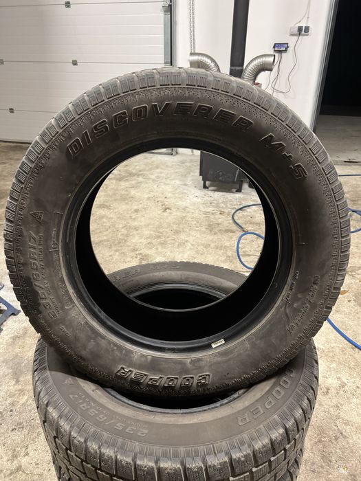 Opony Zimowe Coooper Discover 235/65 R17