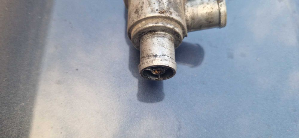 silniczek krokowy audi 80 b4 coupe  cabrio  oryginał  części  2.0 abk