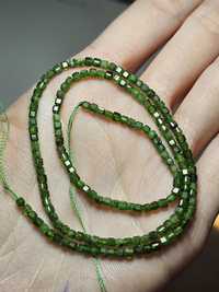 Diopside Naturalny kwadratowy nitka