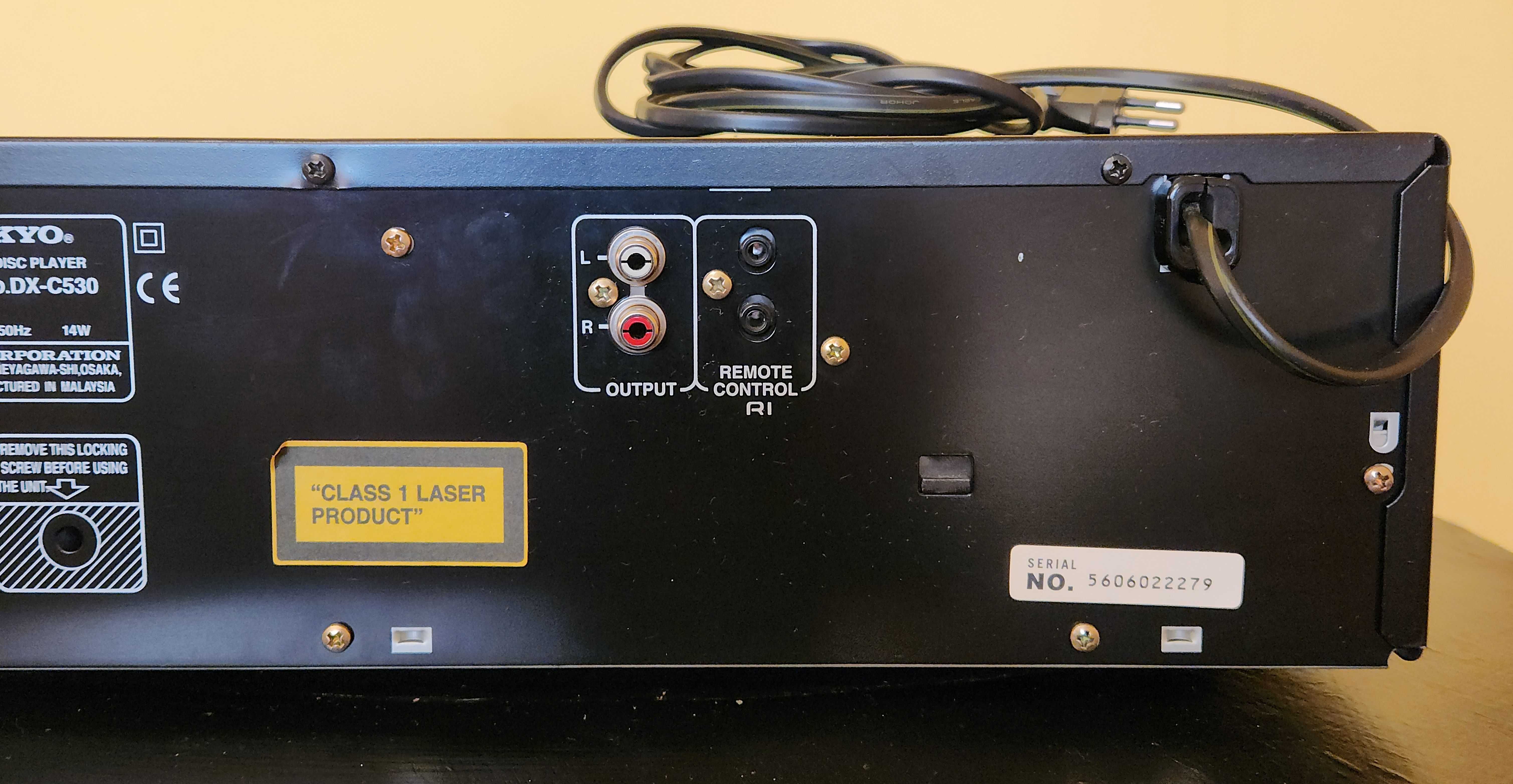 Onkyo DX-C530 CD 6