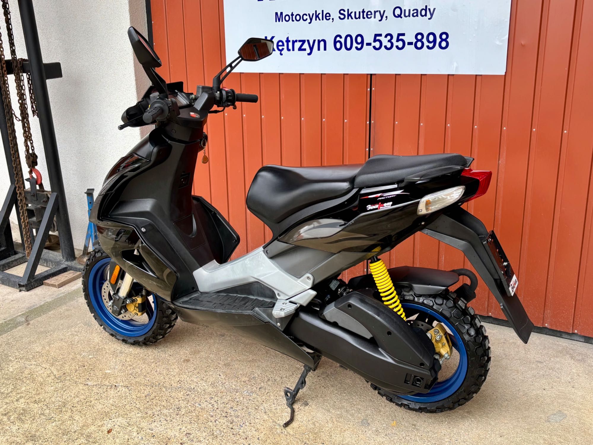 Aprilia SR 50 Factory Austria Nowe Opony Raty Transport