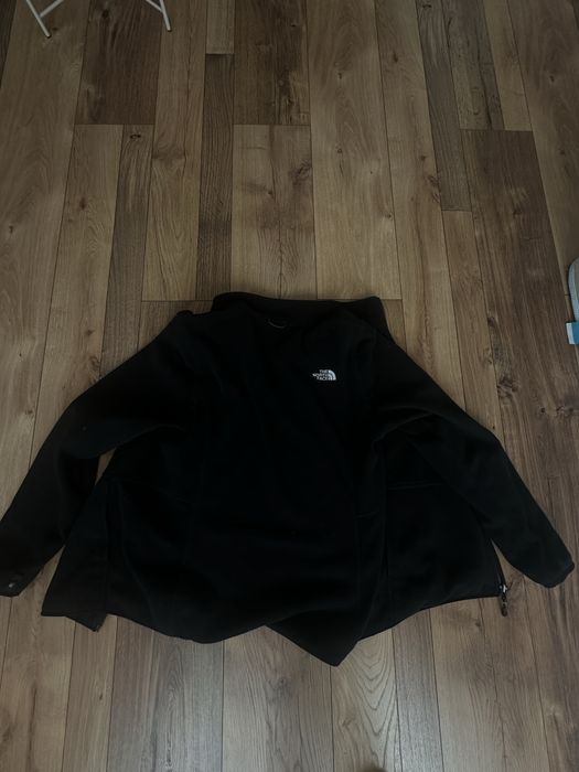 Брендовий одяг THE NORTH FACE ідеальний стан/в чорному кольорі