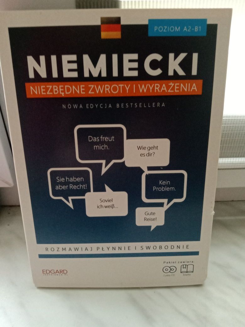 Niemiecki niezbędne zwroty i wyrażenia , 2 CD + książka.