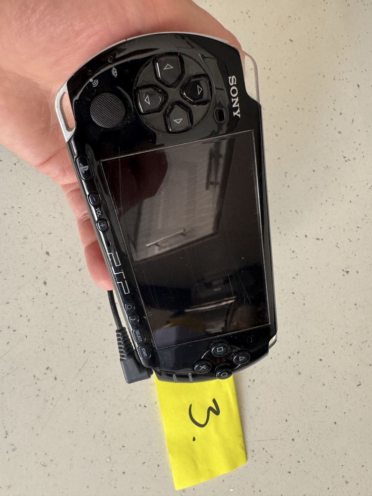 Psp sony playstation portable 3004 konsola