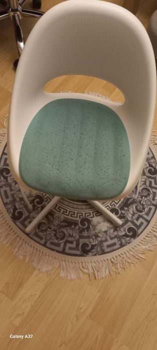 Krzesło dla dziecka regulowana wysokość