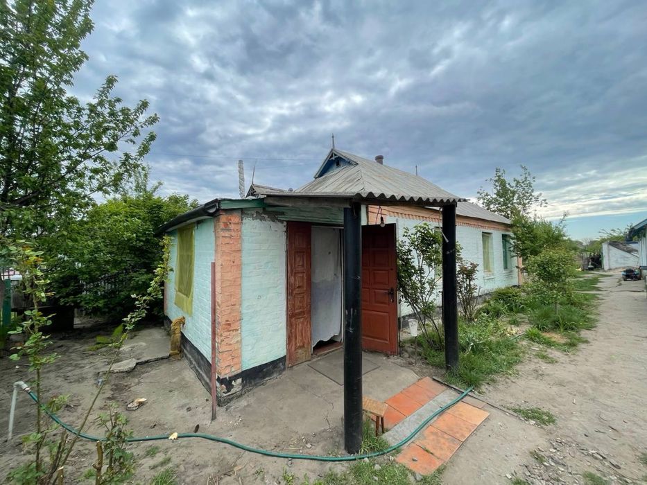Будинок село Острів