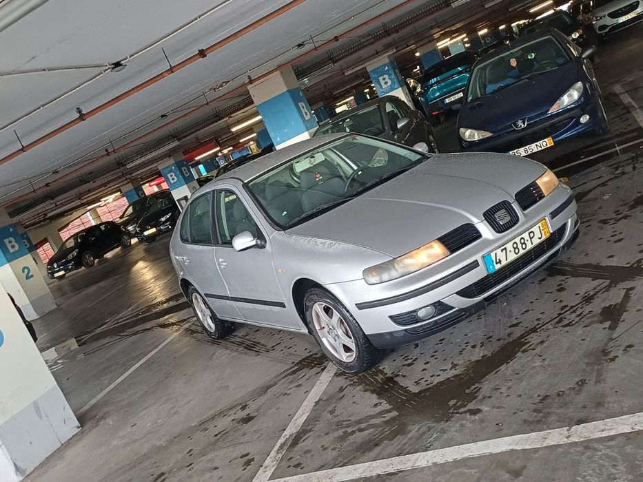 Seat Léon 1.4 16v impecável