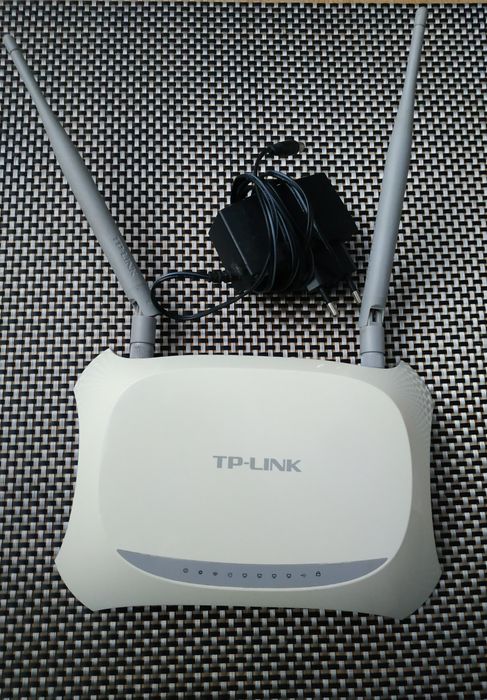 Router TP LINK mr3420 4G