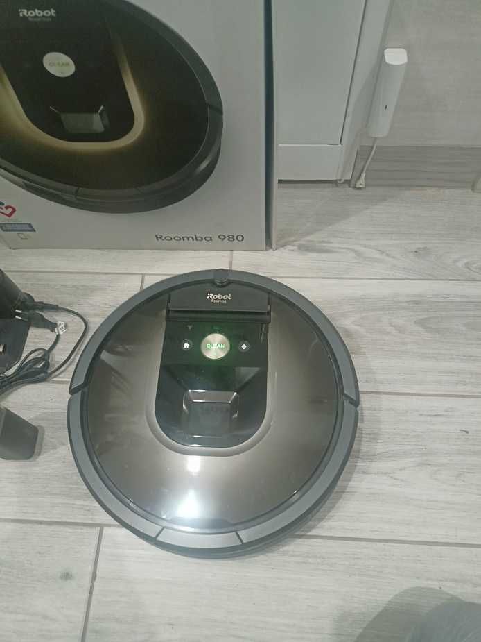 Robot sprzątający irobot Roomba 980 stan bdb