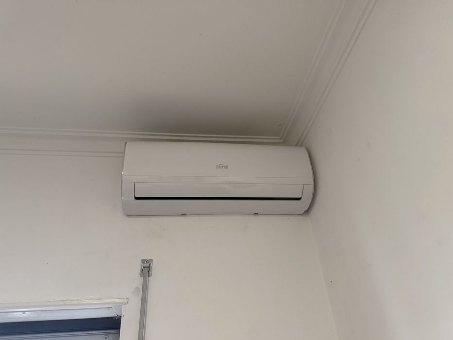 AR condicionado ferroli com APP