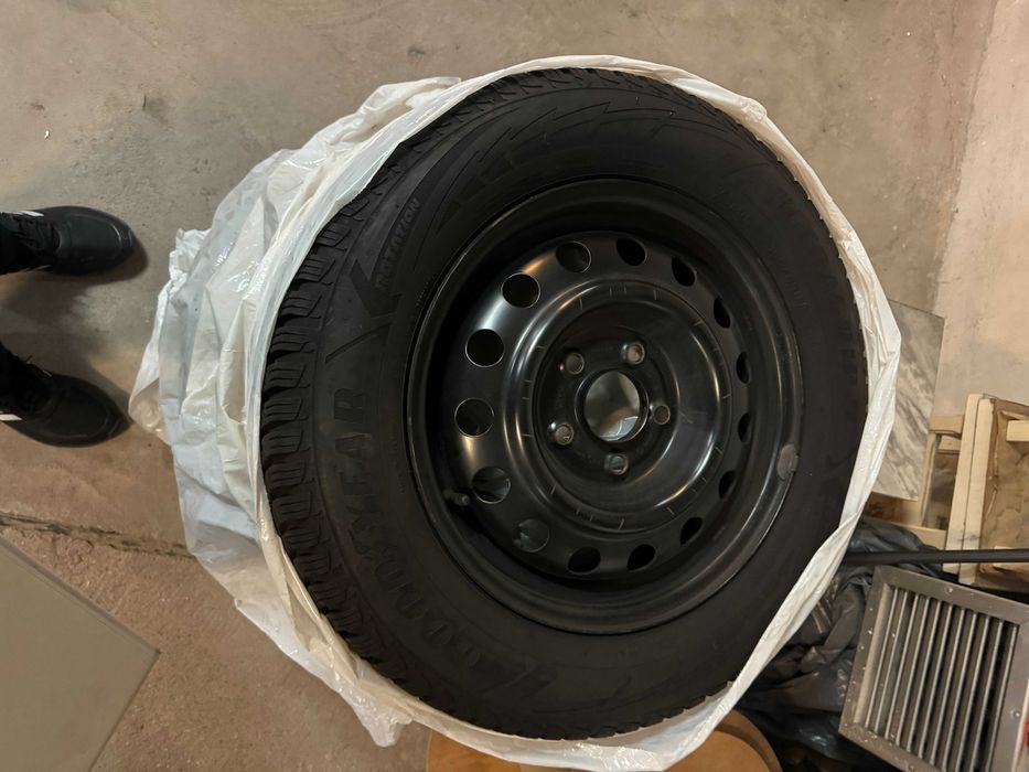 4 Koła z oponami 15" KIA / HYUNDAI