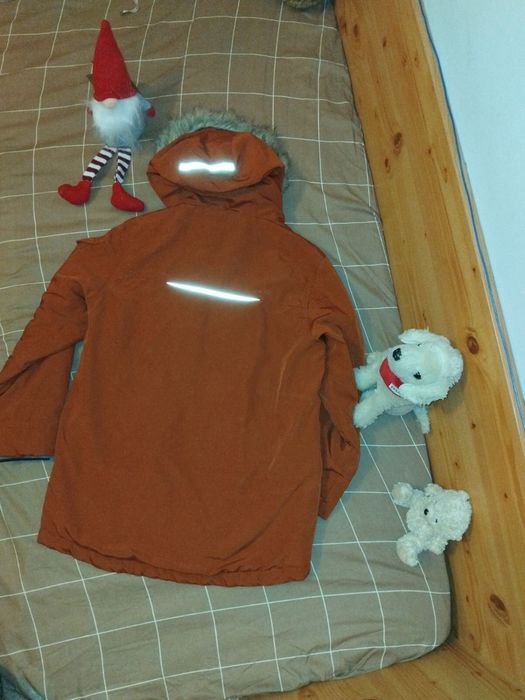 Куртка Next 9 років