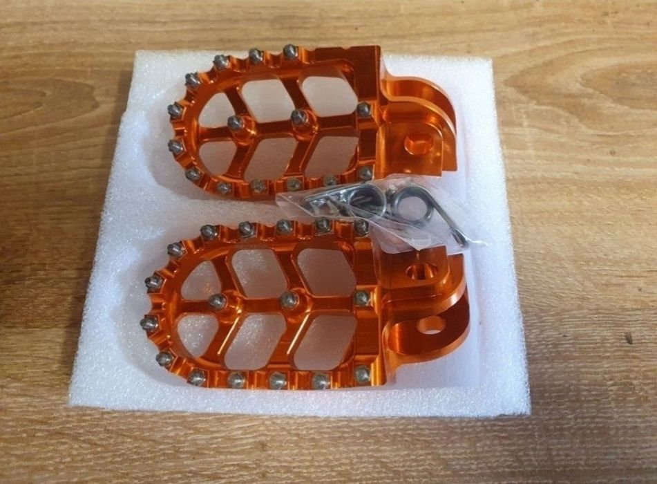 Podnóżki Pegi Stopki Ktm 125, 250,300 ,85 exc sxf tpi sx sxf  excf lc4