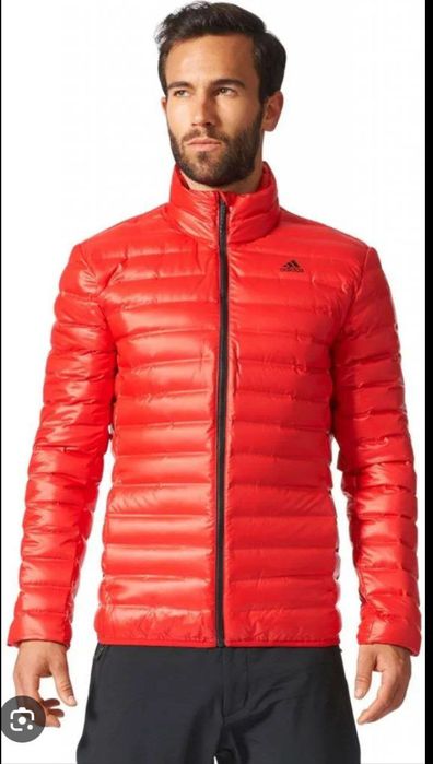 Продам пуховик Адідас