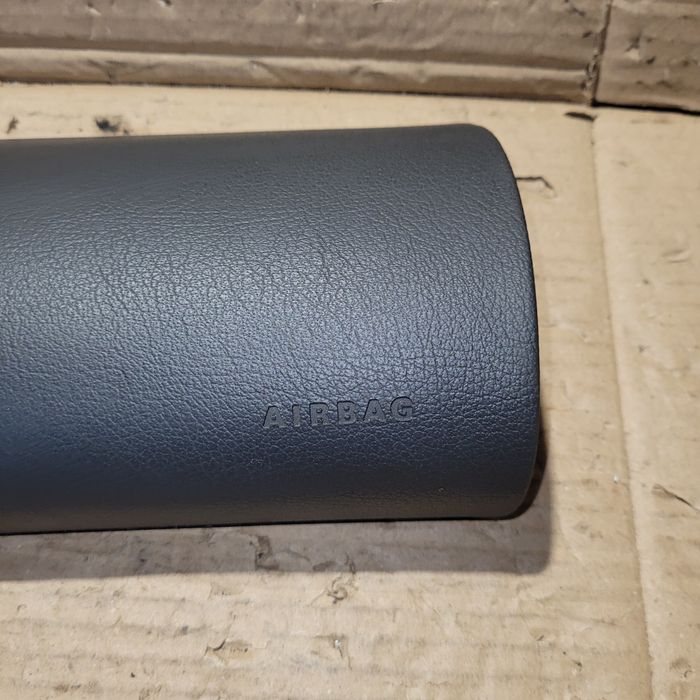 Zaślepka poduszki powietrznej airbag pasażera vw passat b5 LIFT 2004r