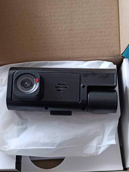 Câmera Dashcam e GPS Tracker para automóvel