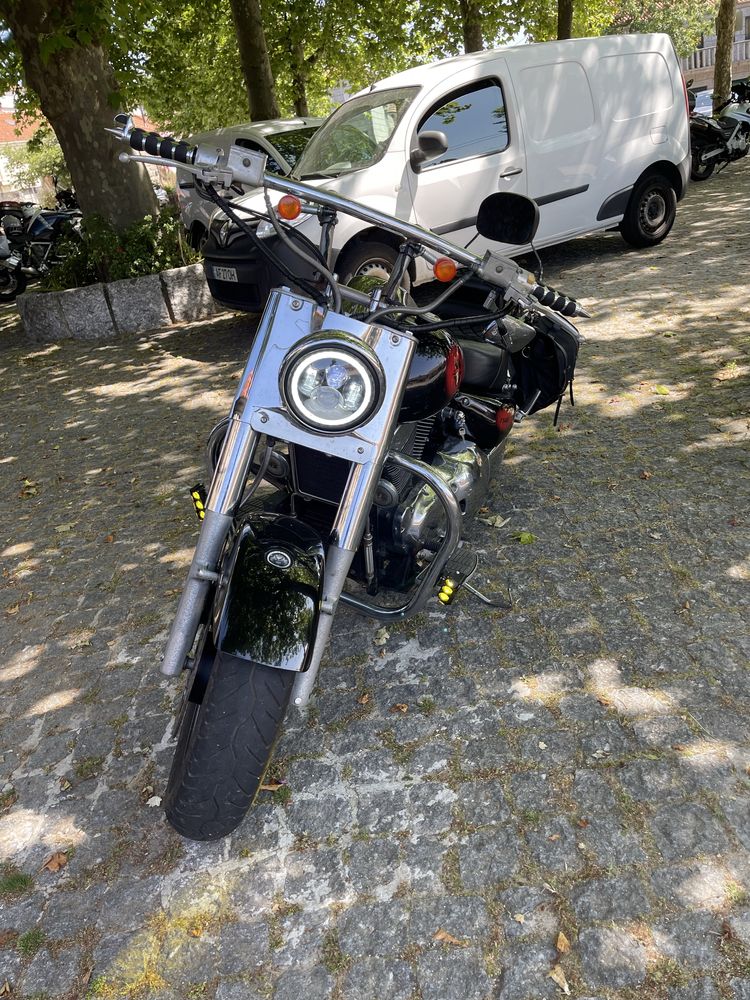 Suzuki Intruder 1500 LC