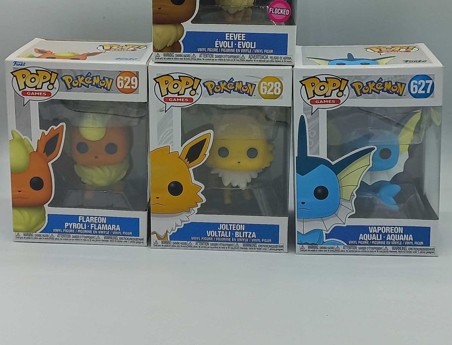 Funko pops Eeveelutions