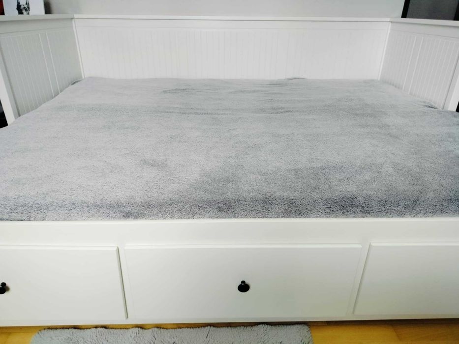 Sprzedam łóżko IKEA Hemnes