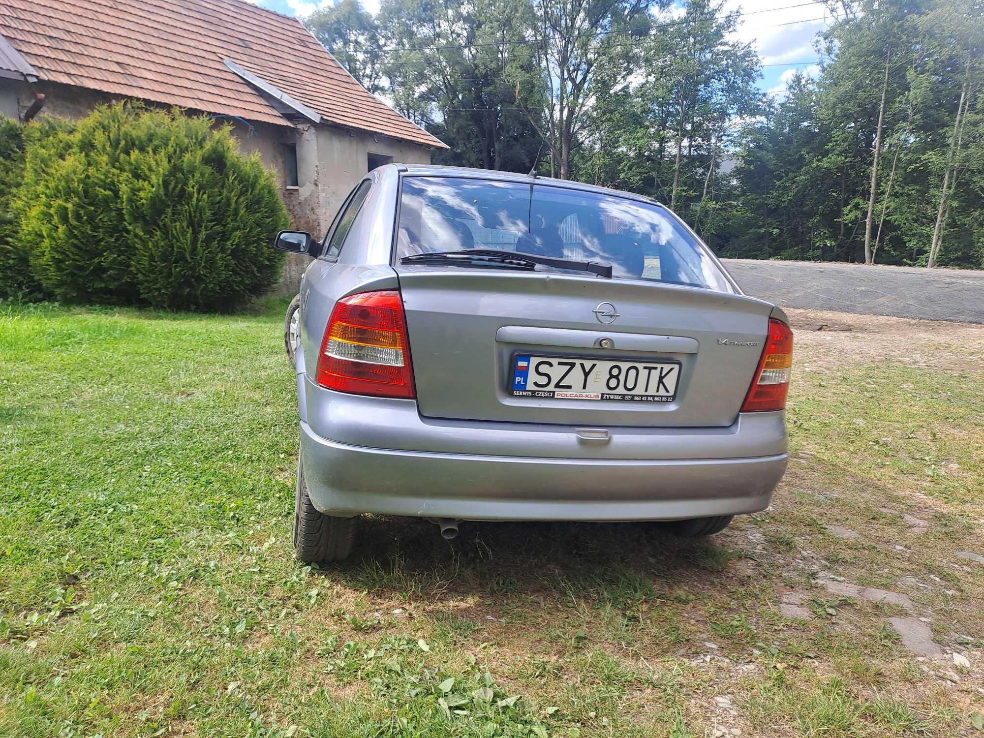 Opel Astra 2005r