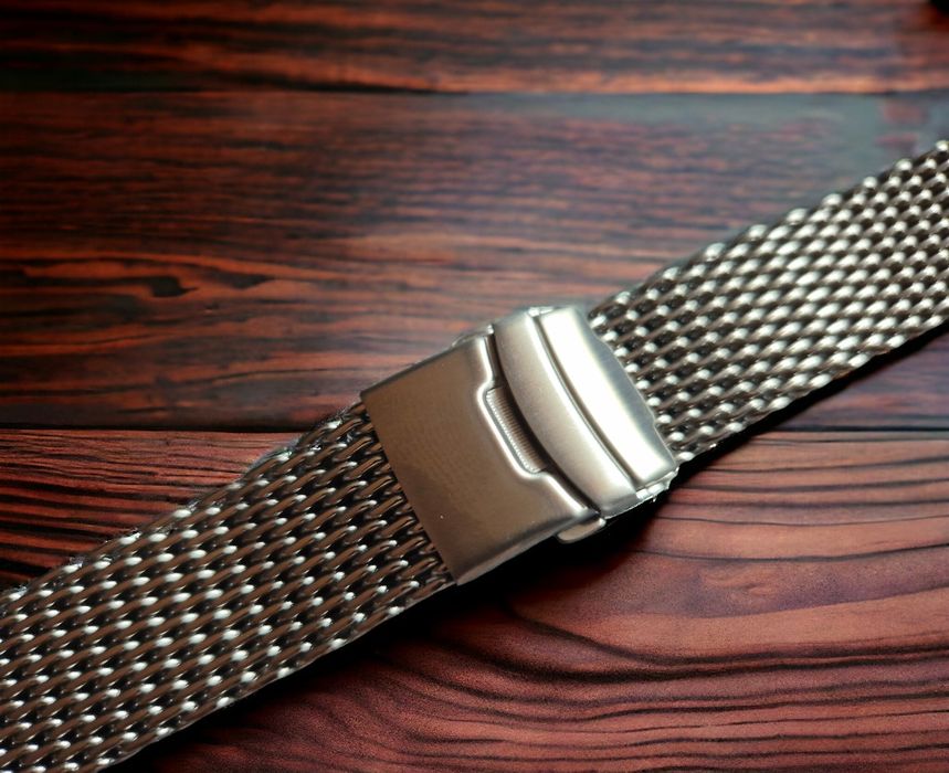 Bransoleta do zegarka Casio MDV-106 mesh shark 22 mm