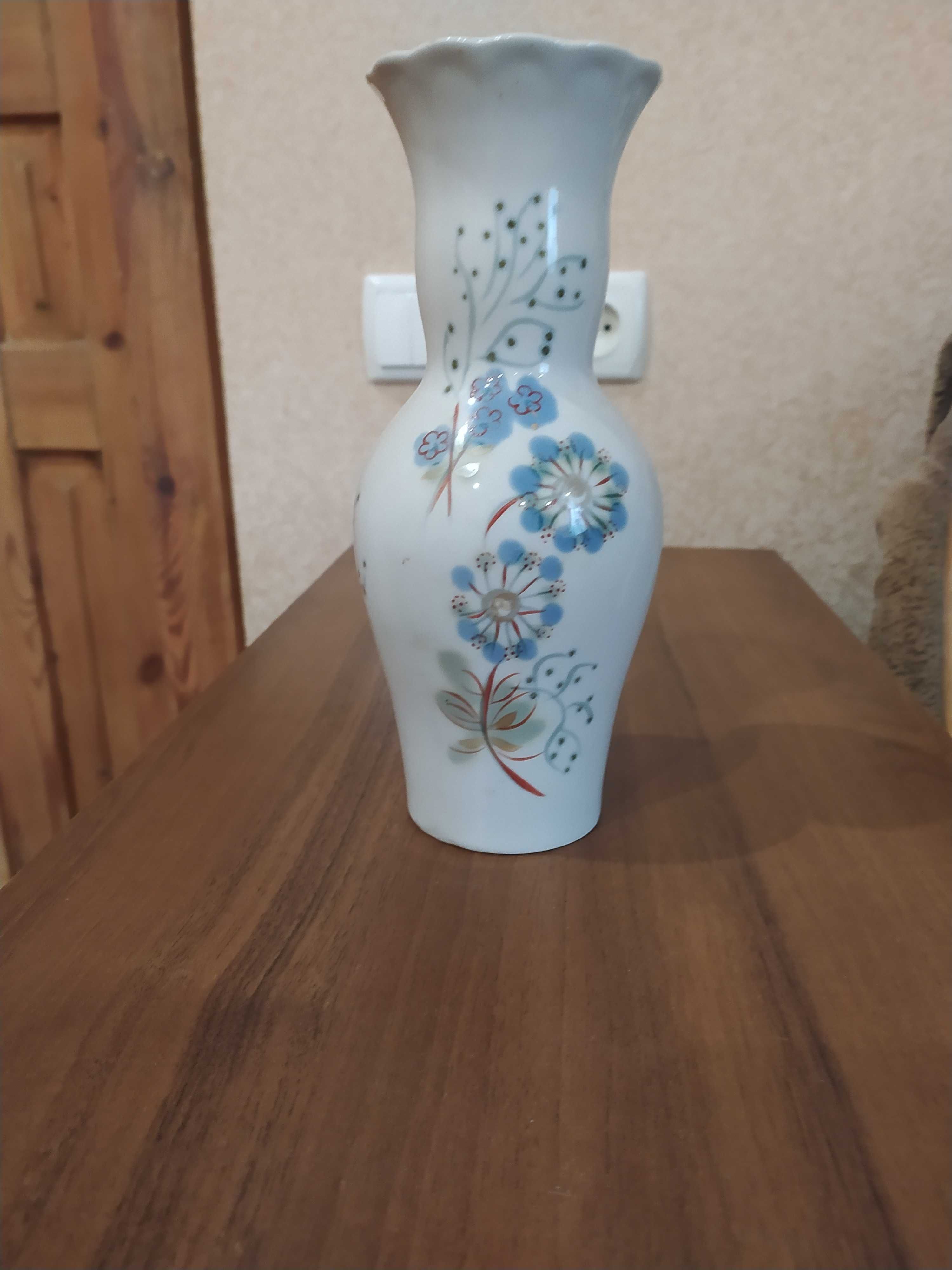 Ваза напольная стеклянная и хрустальные вазы