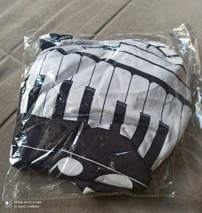 Pokrowiec na pianino Nowy