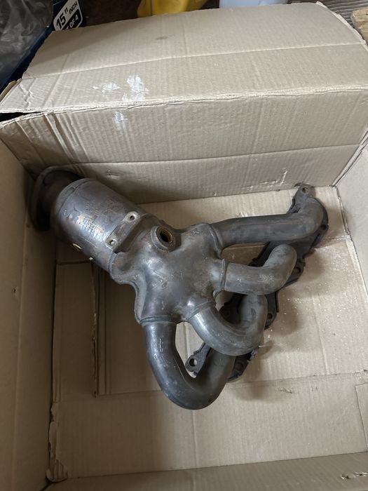 Впускной коллектор на поло volkswagen polo 2005-2008 1.4 бензин