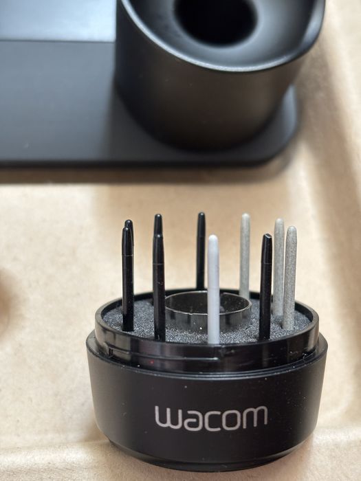 Графічний планшет Wacom Intuos5 Touch M