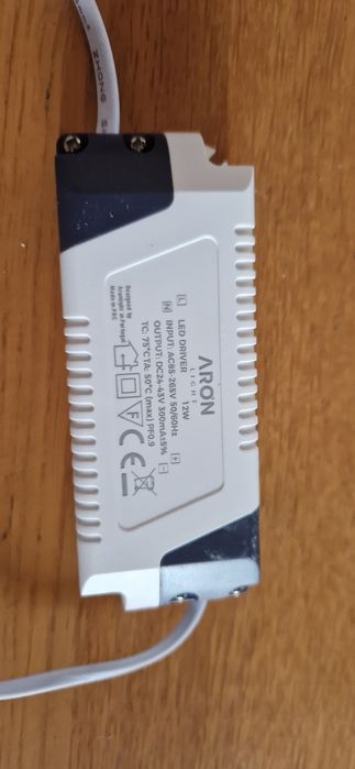 Downlight Aron 12w com driver luz branca