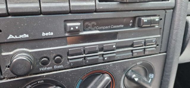 radio beta audi 80 coupe cabrio a4 oryginał sprawne  książka