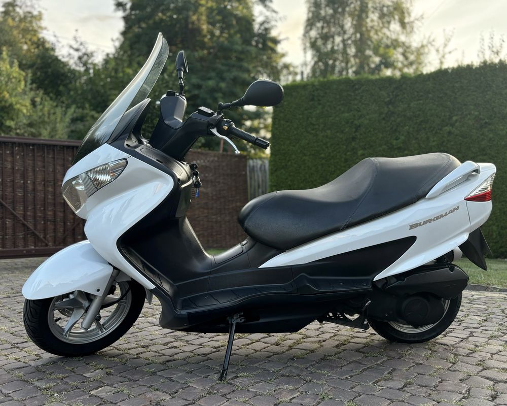 Suzuki Burgman 125, Kat. A1/B, Skuter 125cm3! (xmax, forza, pcx)