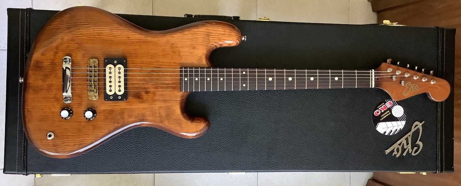 Guitarra italiana EKO