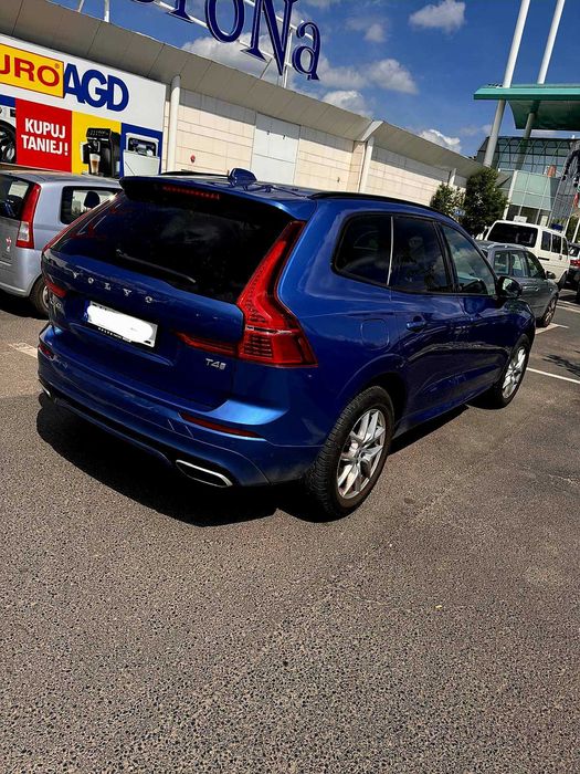 Volvo XC60 T4 190 KM 2020 Automat Bursting Blue Przebieg 67 000 km