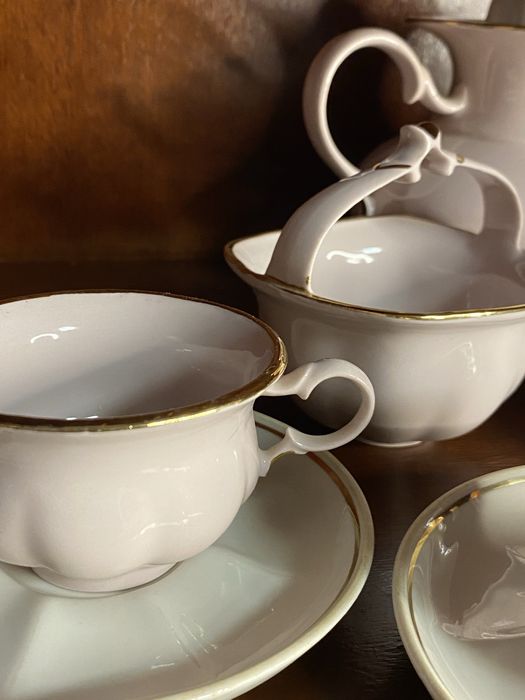 Кавовий сервіз на 5 персон.