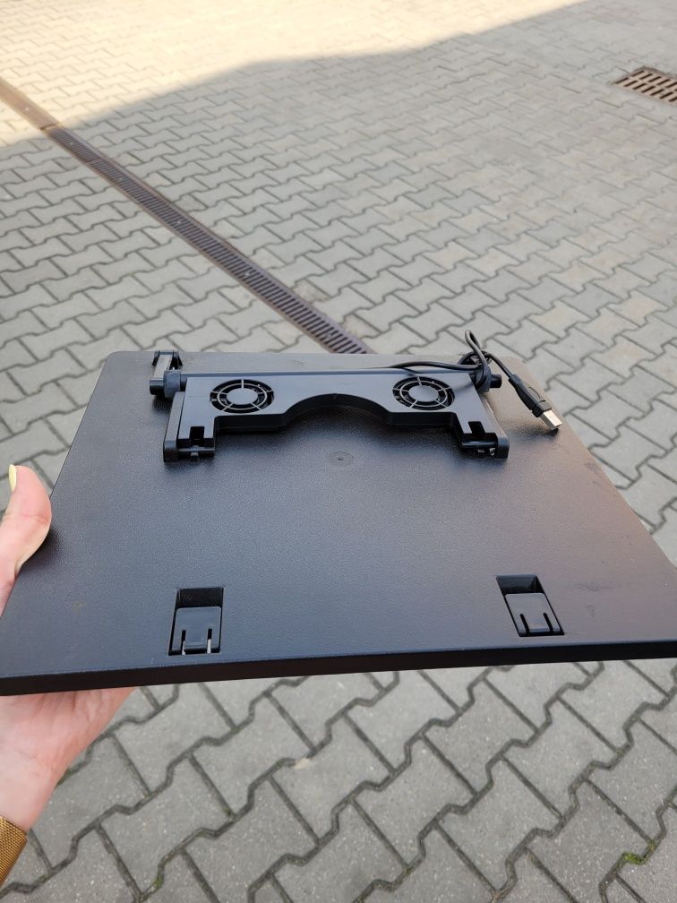 Podkładka chłodząca do laptopa