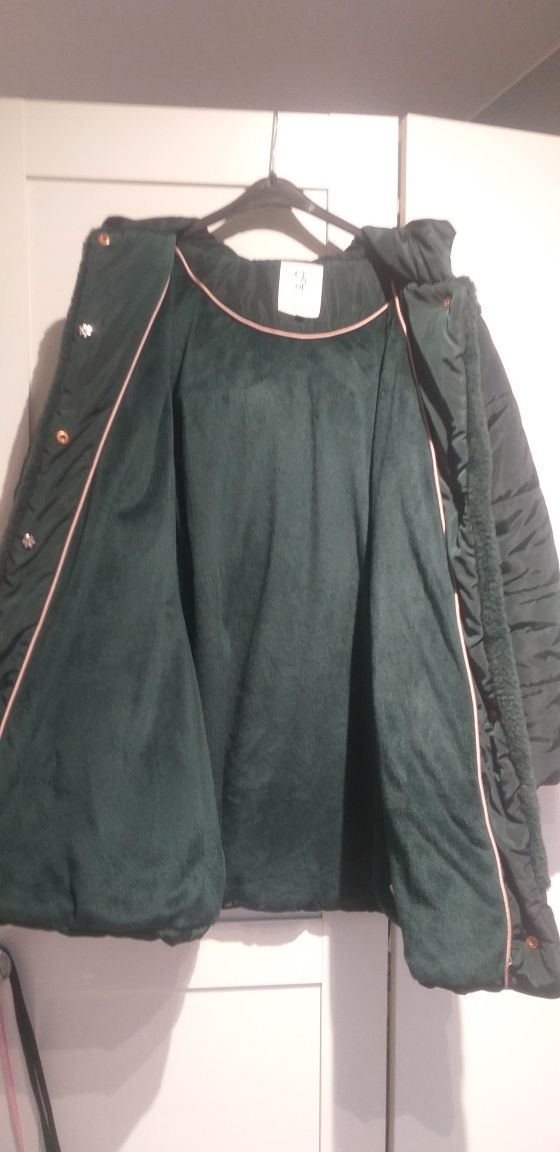 Kurtka płaszczyk zimowy z kapturem Futerko TK Maxx ON ME r. 146