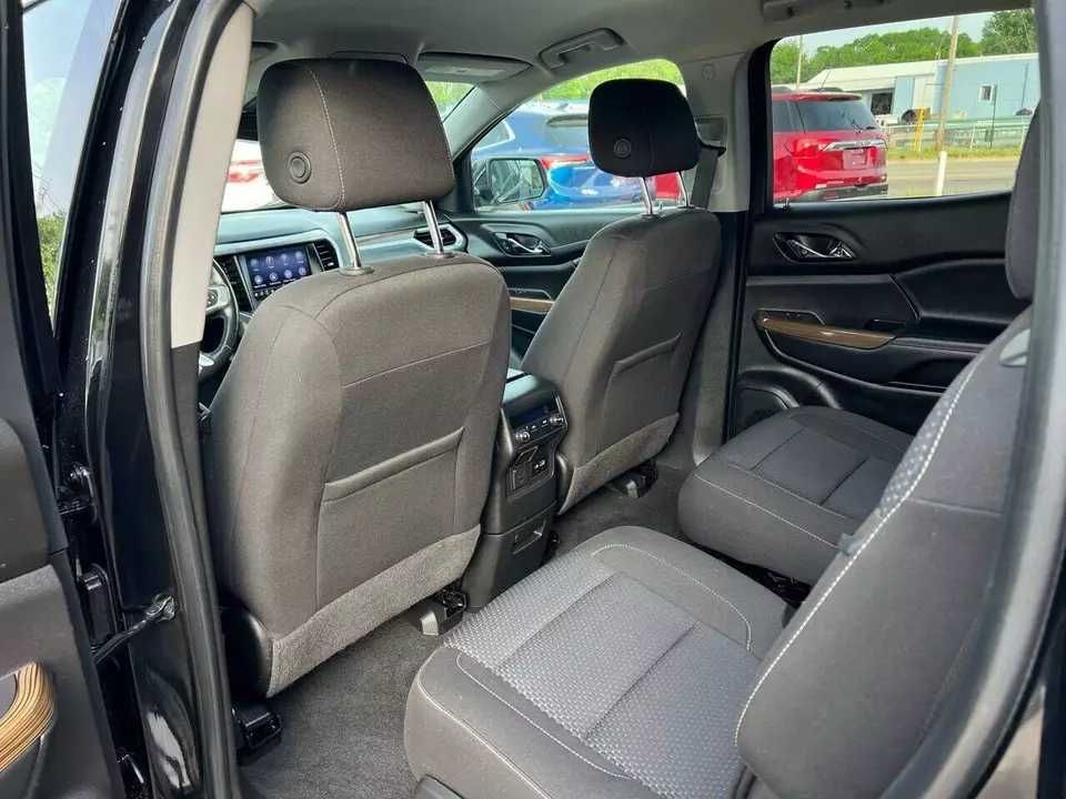 2020 GMC Acadia SLE
