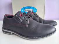 Buty chłopięce r. 33