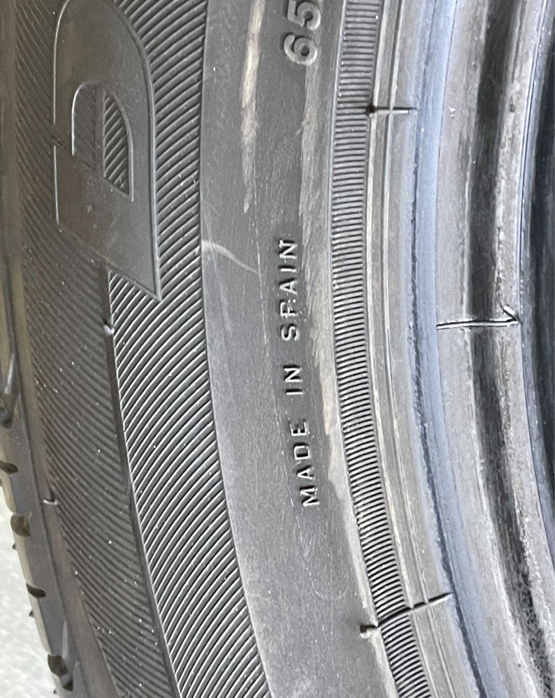 Автошини колеса резина 235/50 R18 Bridgetone літні