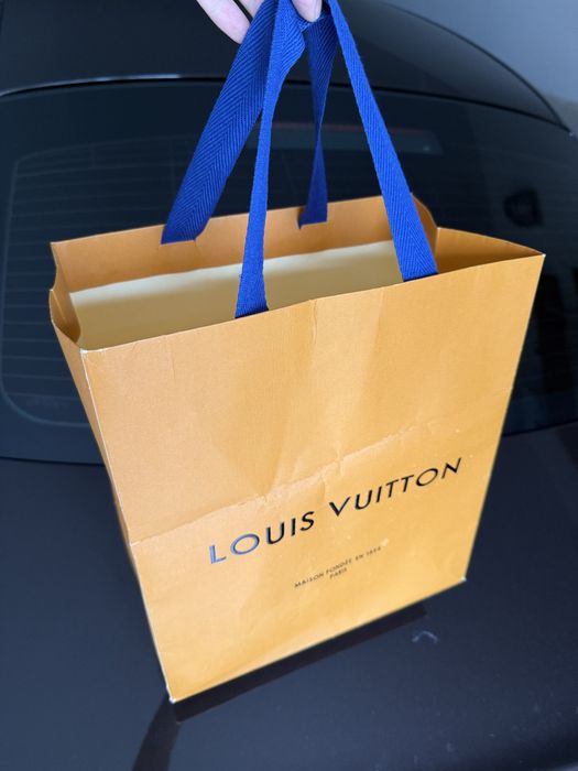 Бумажный пакет Louis Vuitton