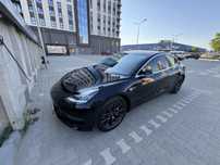 Tesla 3 long range задний привод