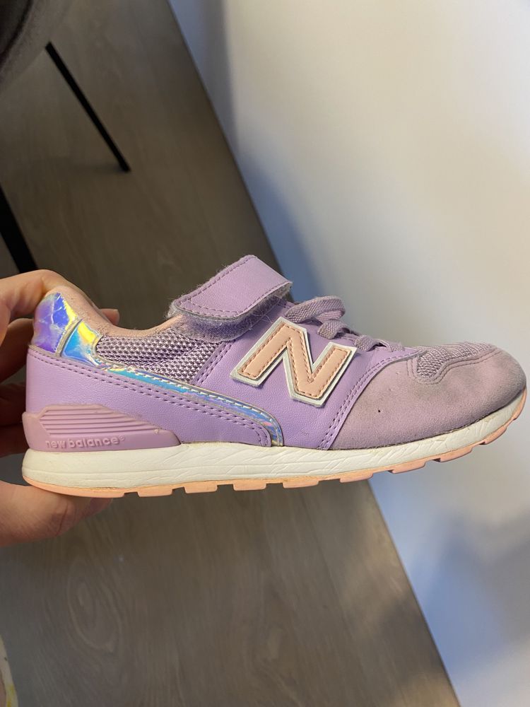 Buty sportowe New Balance rozm. 35