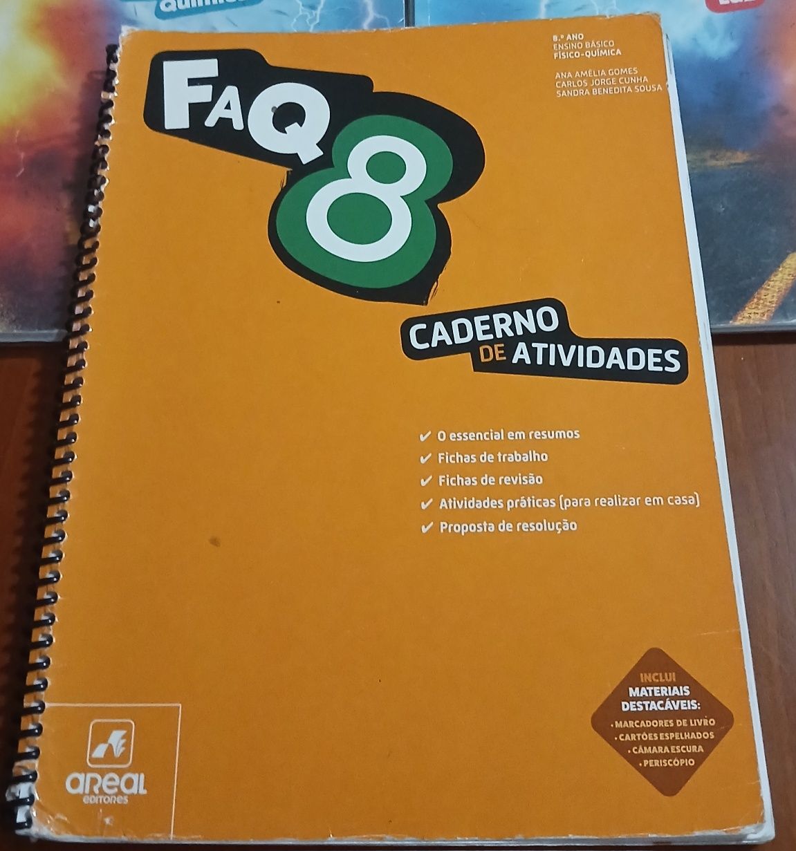 Livros escolares 8 ano