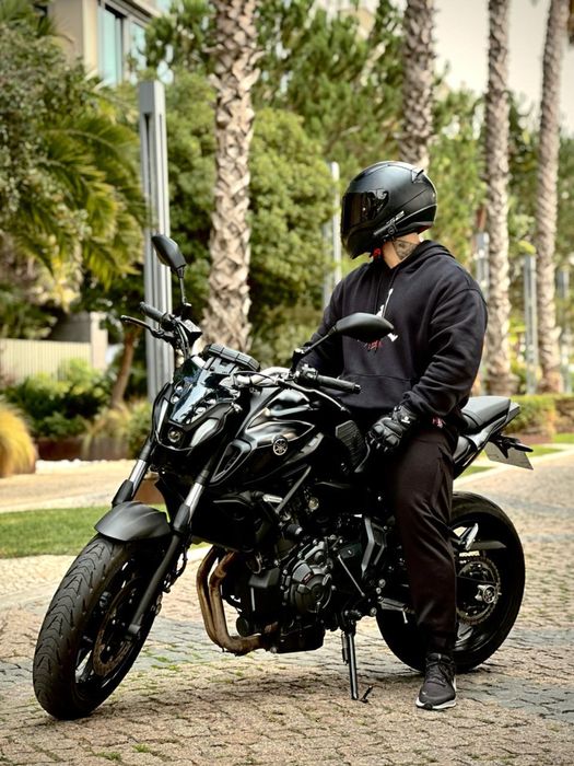 Mt 07 de 2023 poucos km